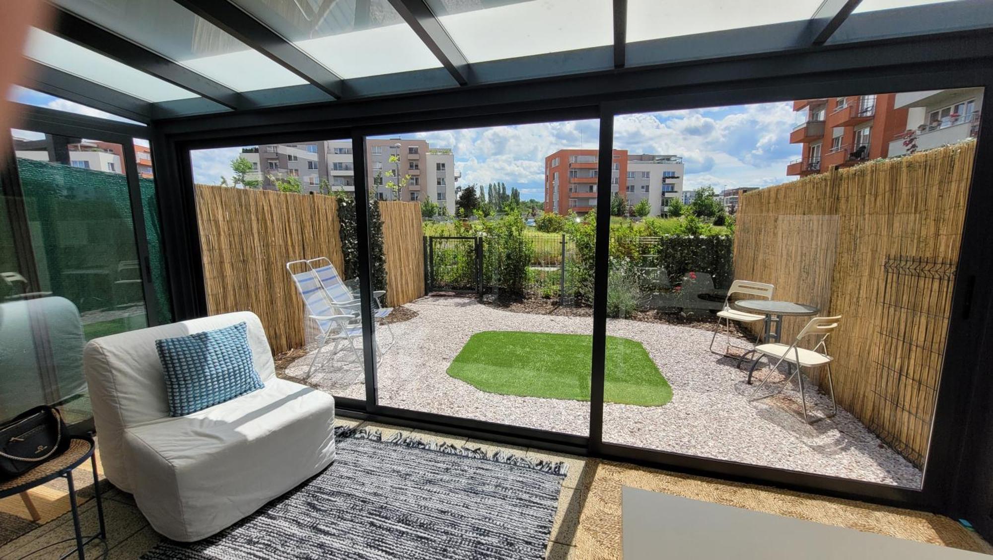 - Letnany 178 Zimni Zahrada Apartment Prag