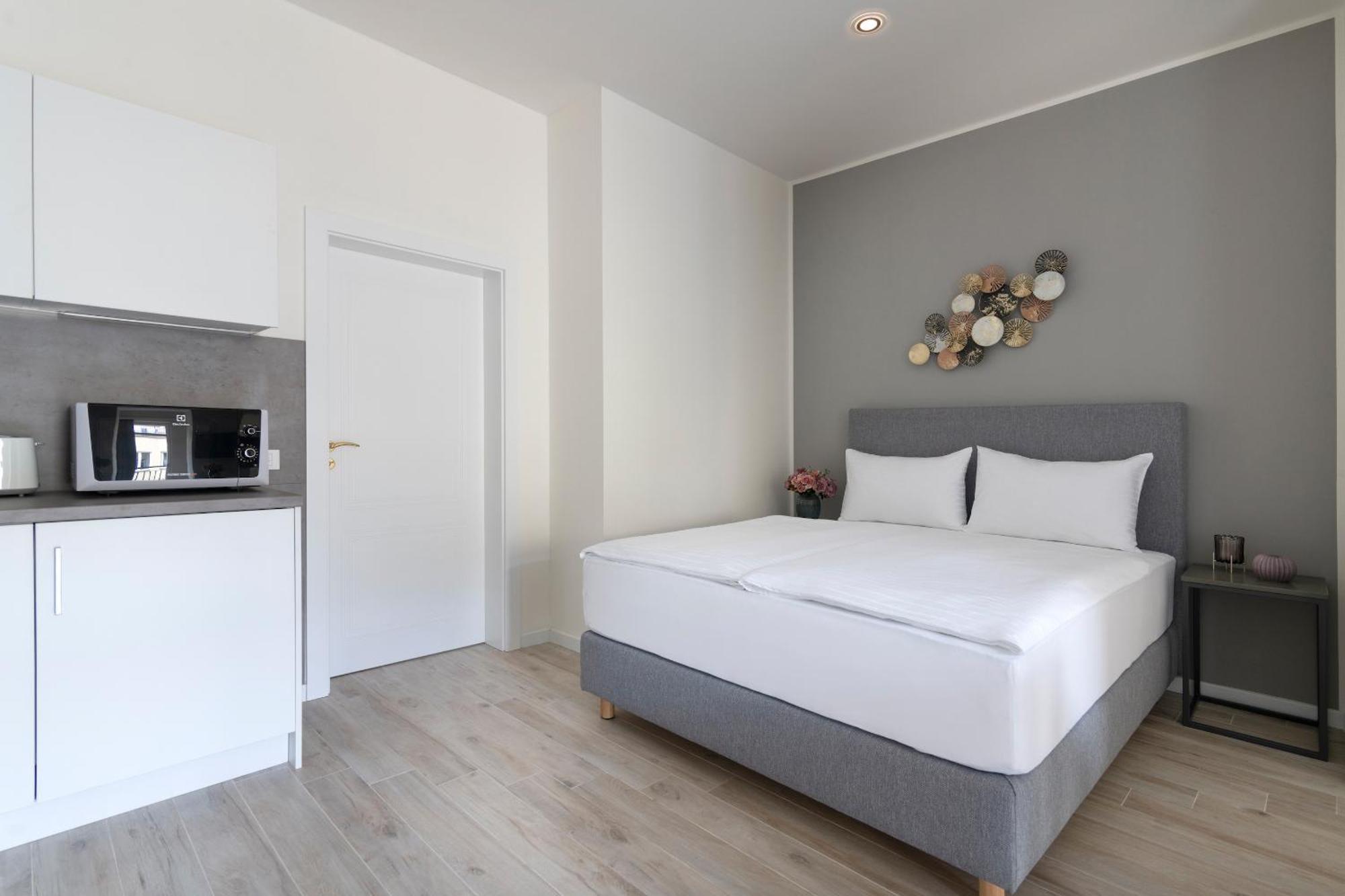 Kinsky Garden And By Dwellfort 4* Prag