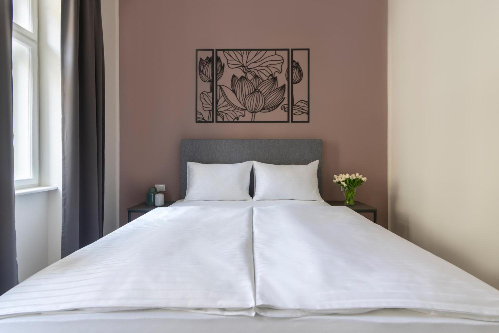 Kinsky Garden And By Dwellfort 4* Prag