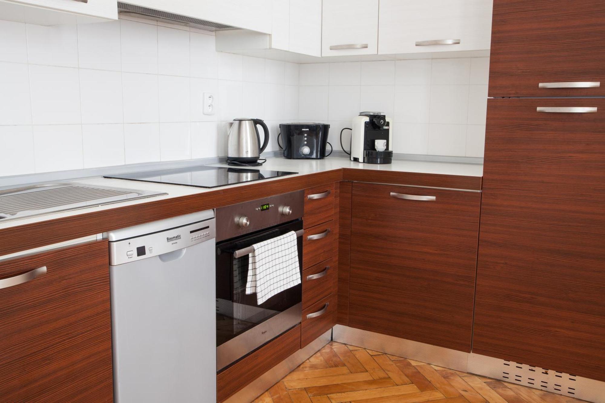 Spacious 2 Bedroom With Terrace * Prag