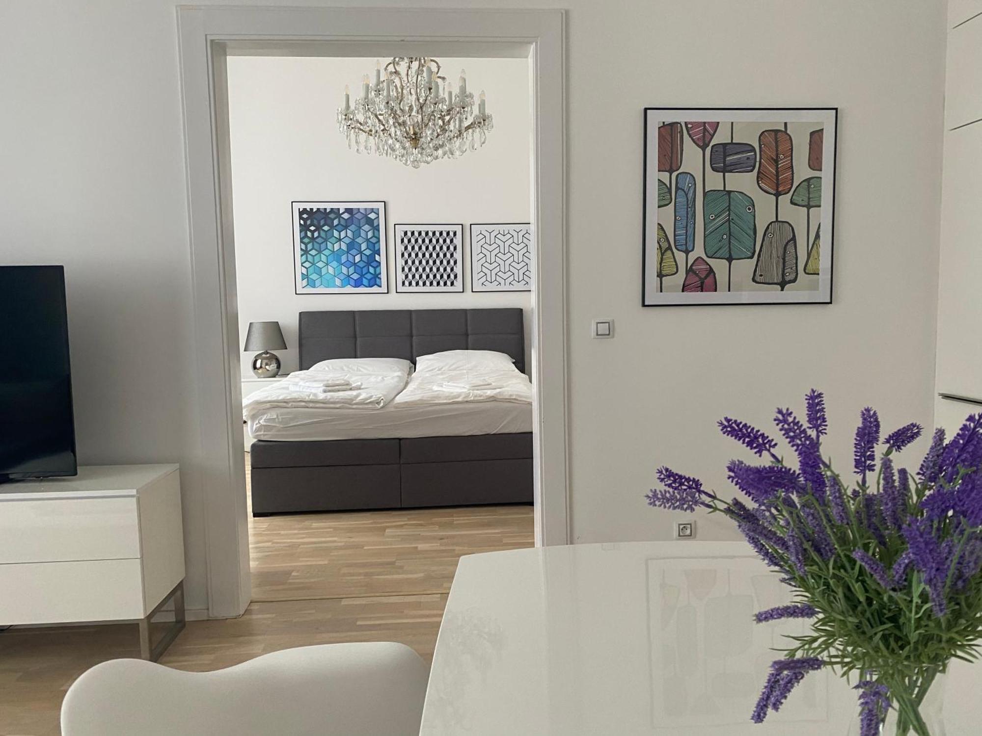Apartment Class In Old Town 2 Bedrooms *