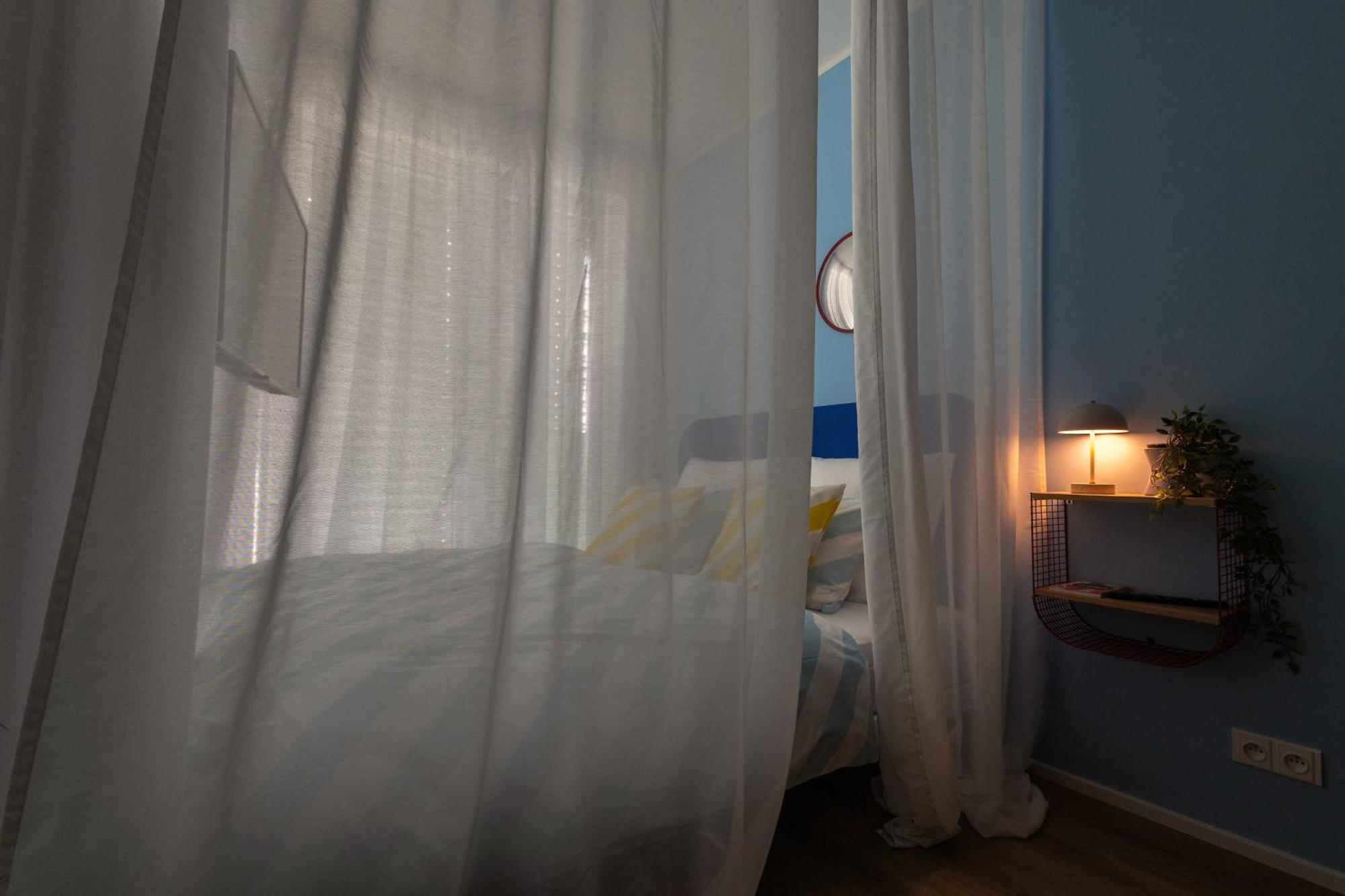 Apartmán Colorful - Balcony, Free Parking, By Gravity Praha