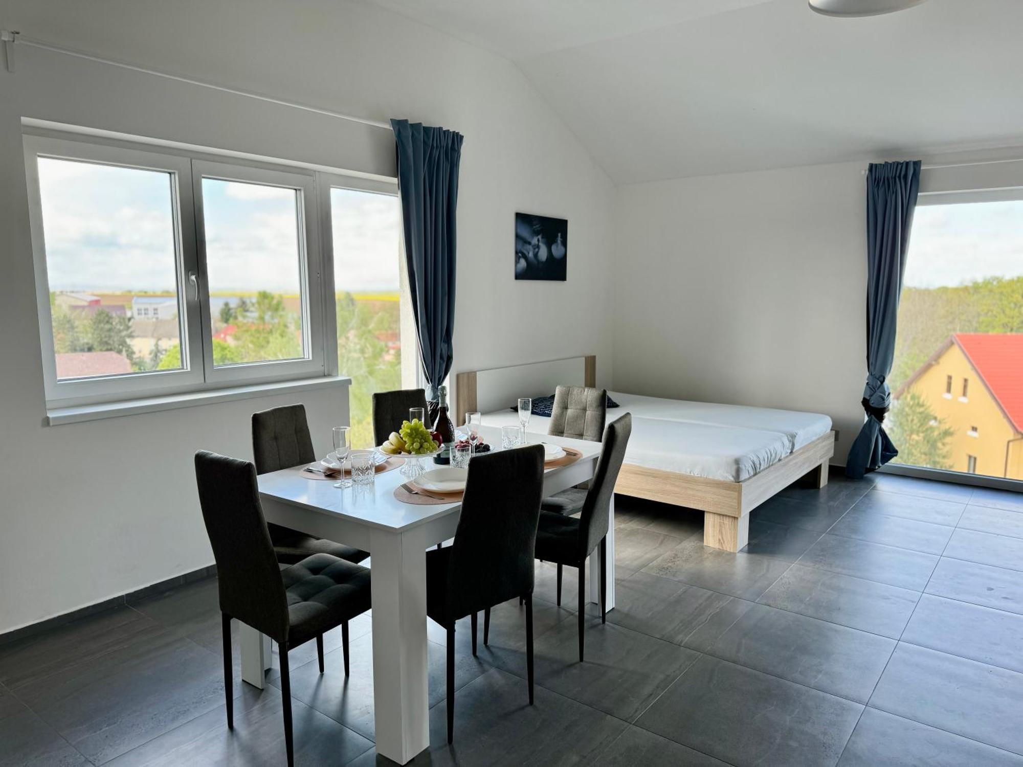 2rooms 76m2 New * Prag