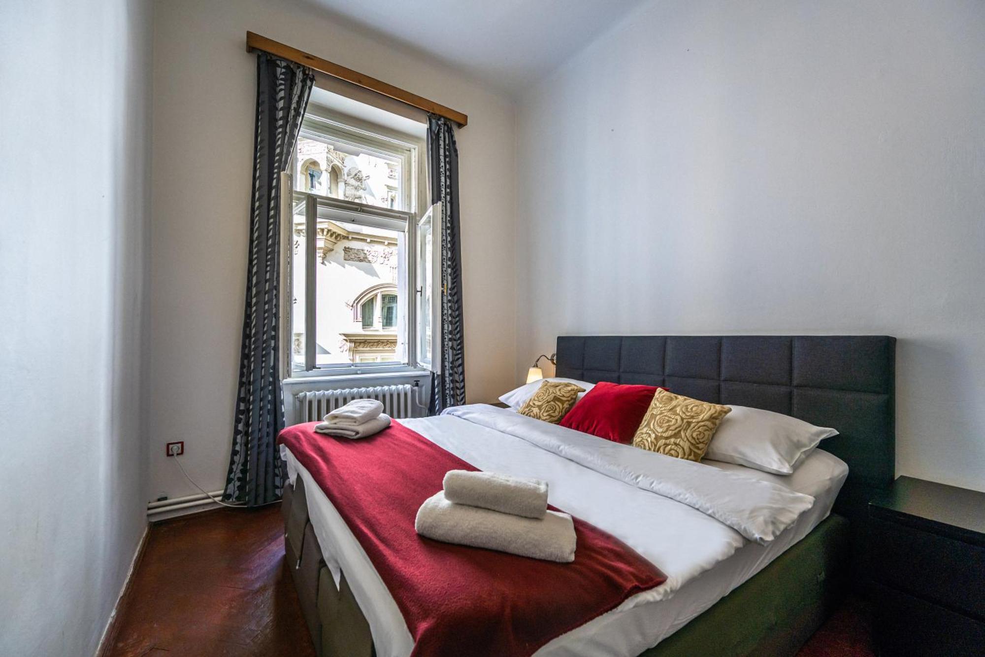 Wishlist Residences - Old Town Square