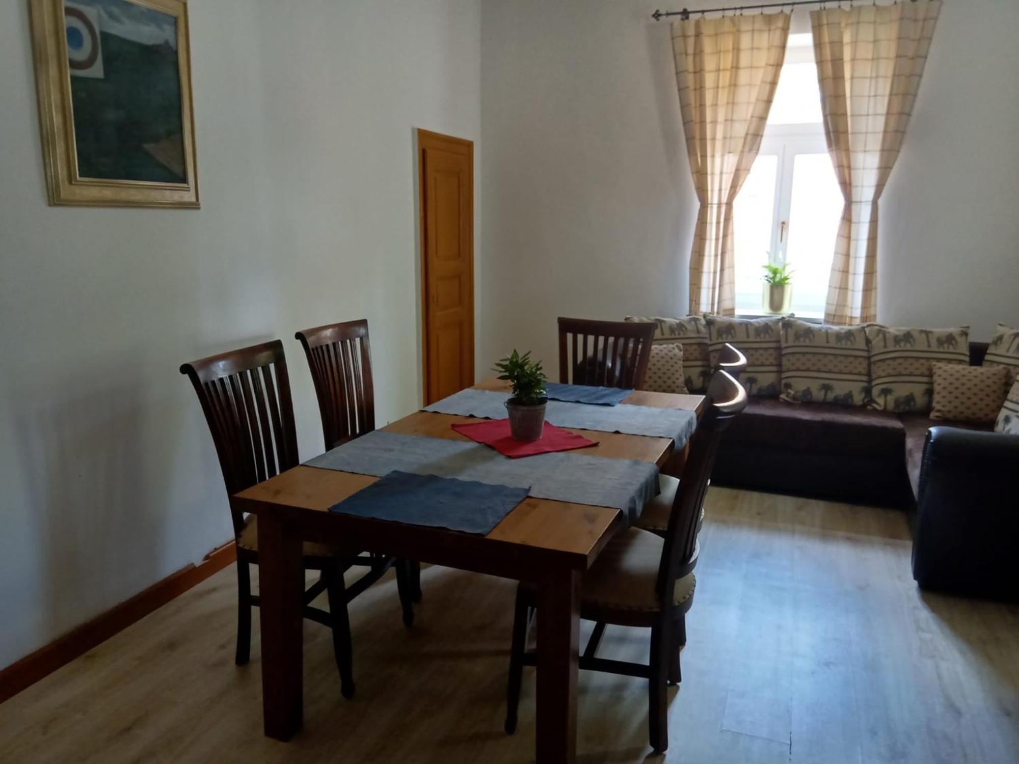 Historic Apartment *