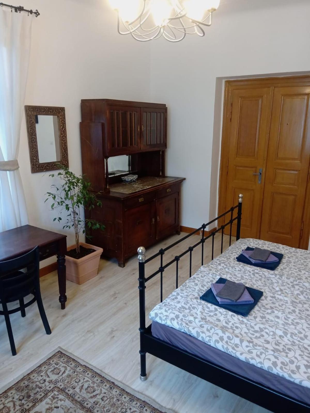 Historic Apartment Prag