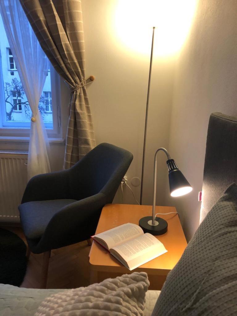 Janlouis Apartment
