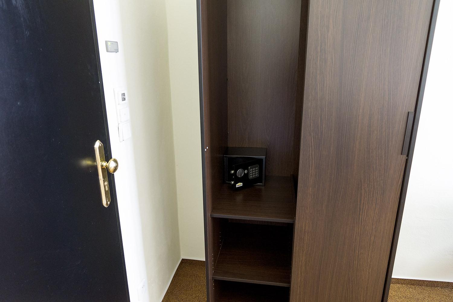 Aparthotel Light