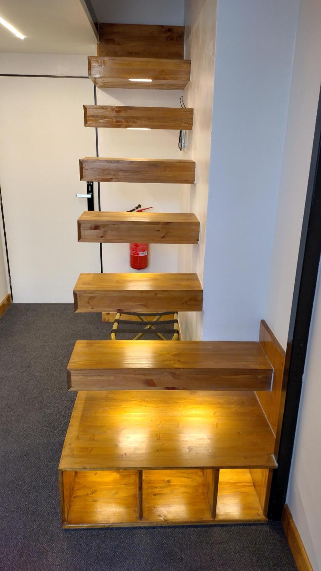 Apartment S42 *
