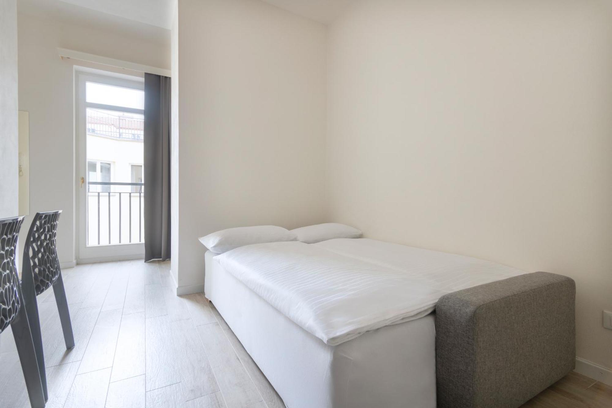 Kinsky Garden And By Dwellfort 4*