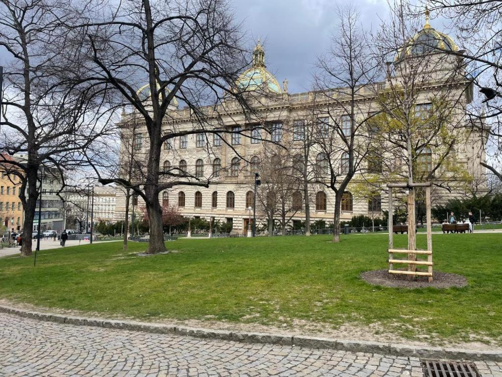Apartmán Celak In 1 On Metro Muzeum Praha