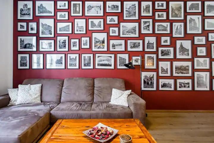 Luxury At Centre Andel! Apartment *