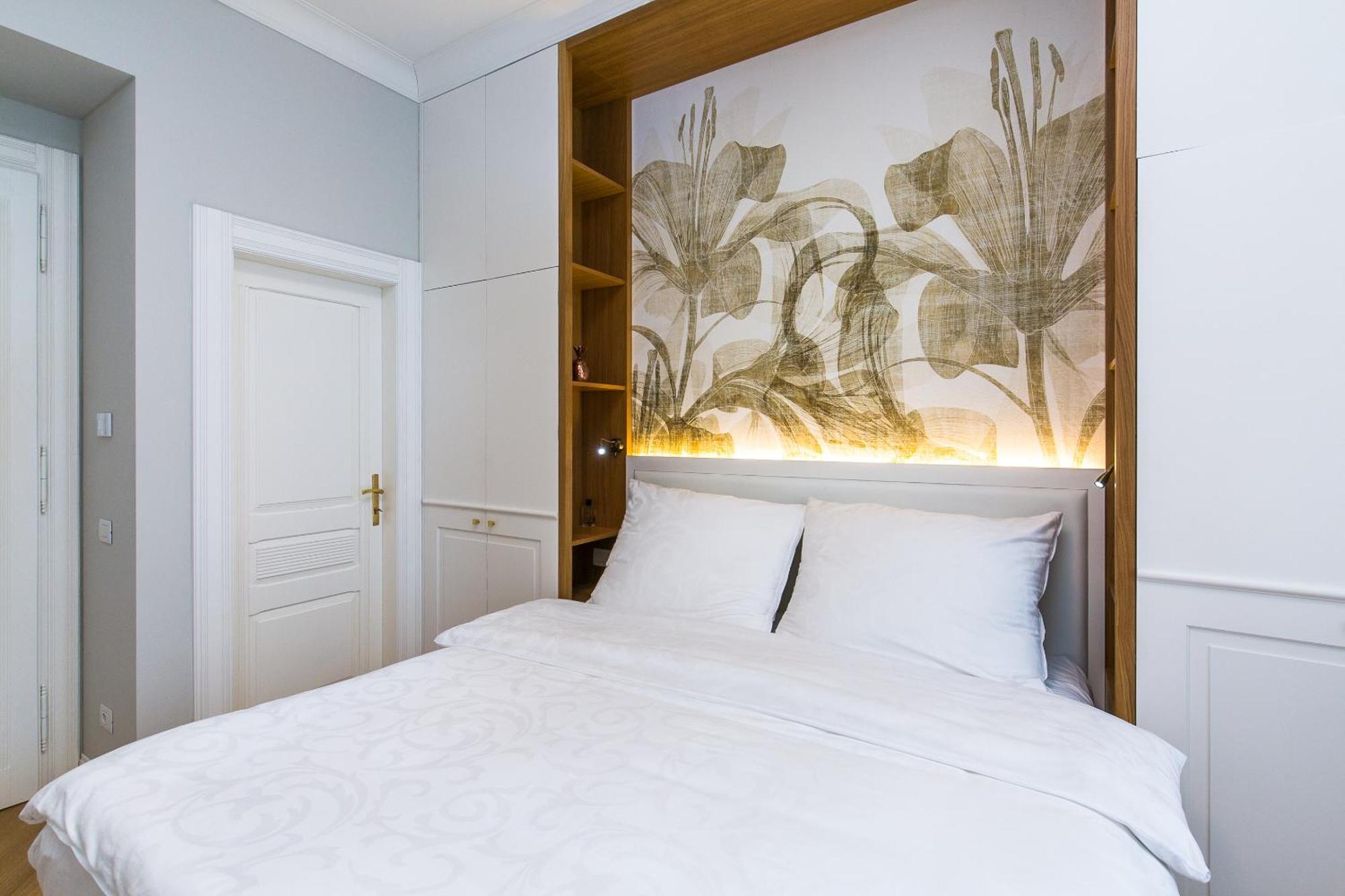 Wishlist Residences - Old Town Square