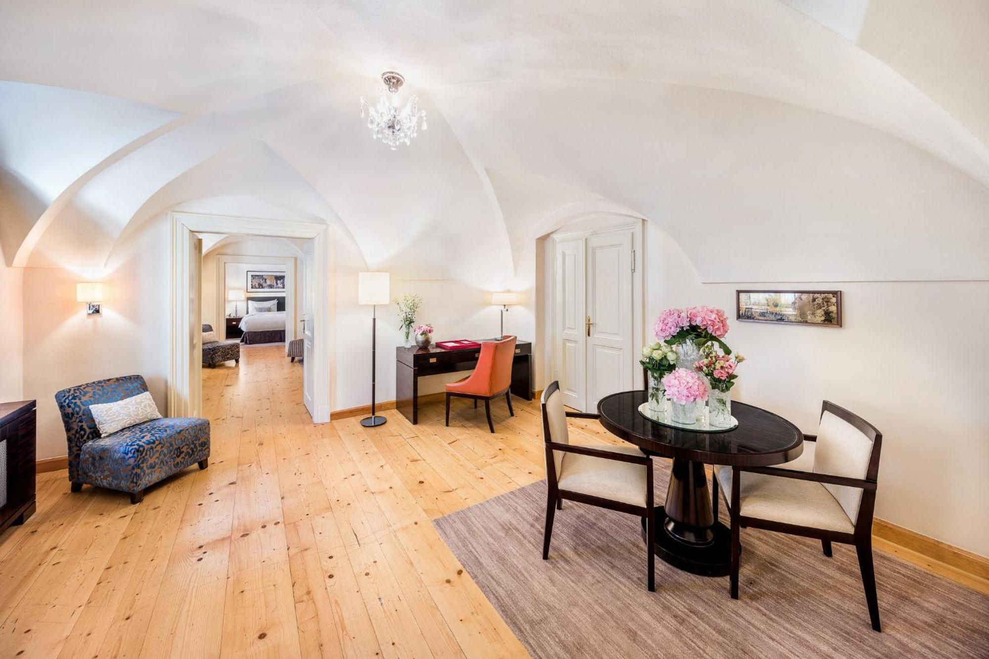 Mandarin Oriental, Prag