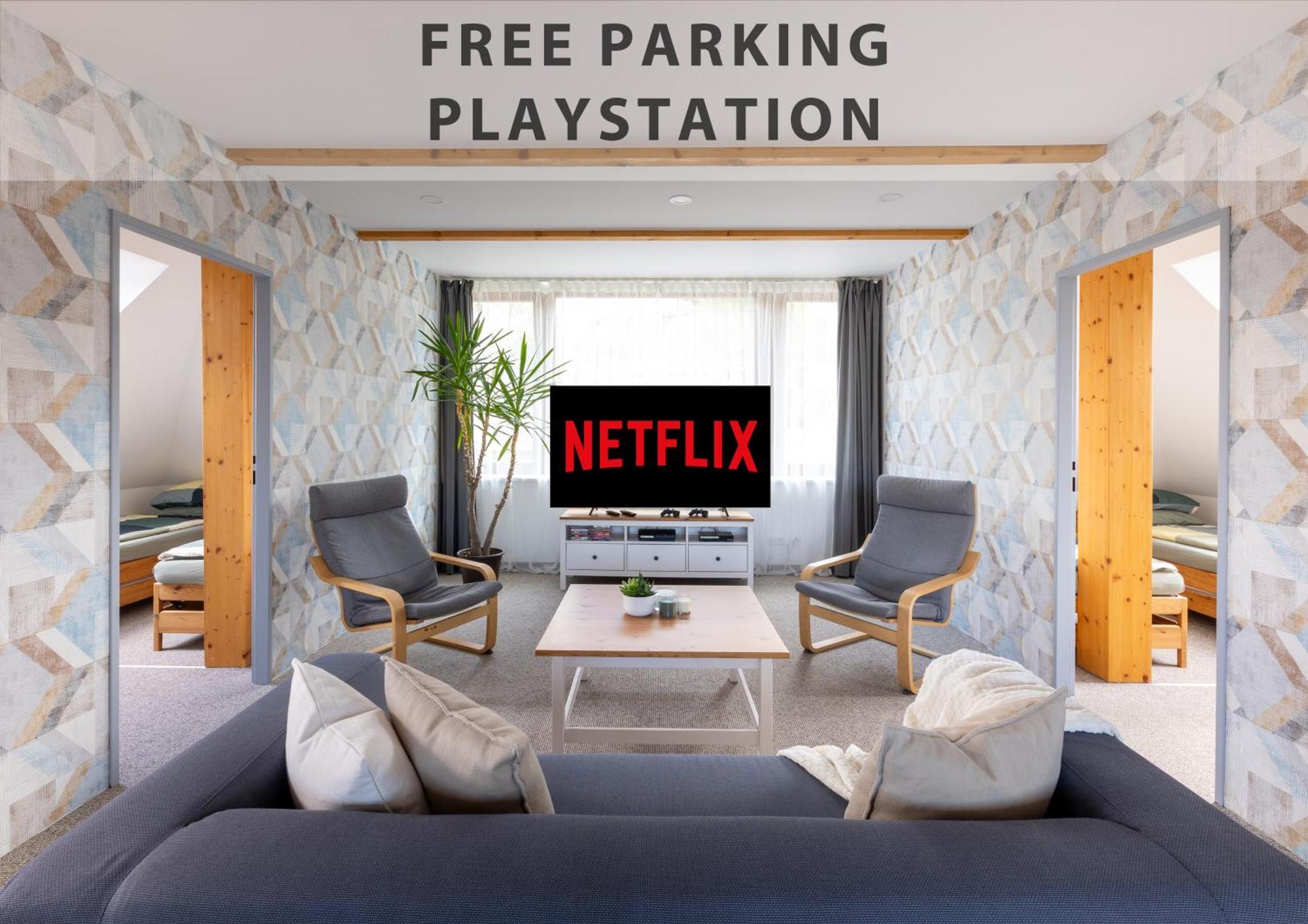 Plzenska 465 Free Parking & Ps3