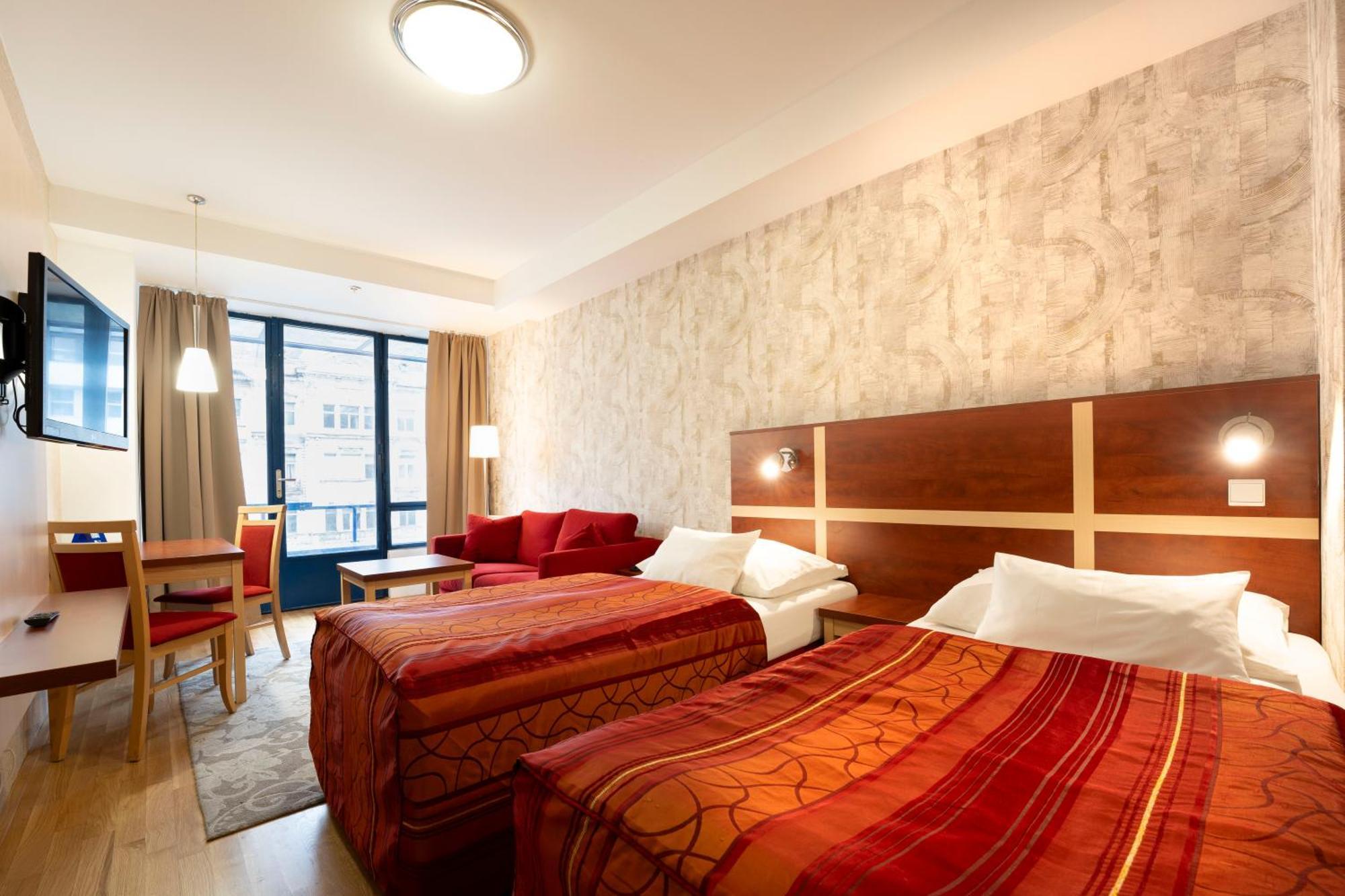 Ea Julis Hotell Prag