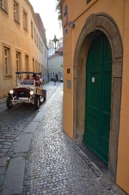 Apartment Old Town Herberghaus, 250m To Charles Bridge