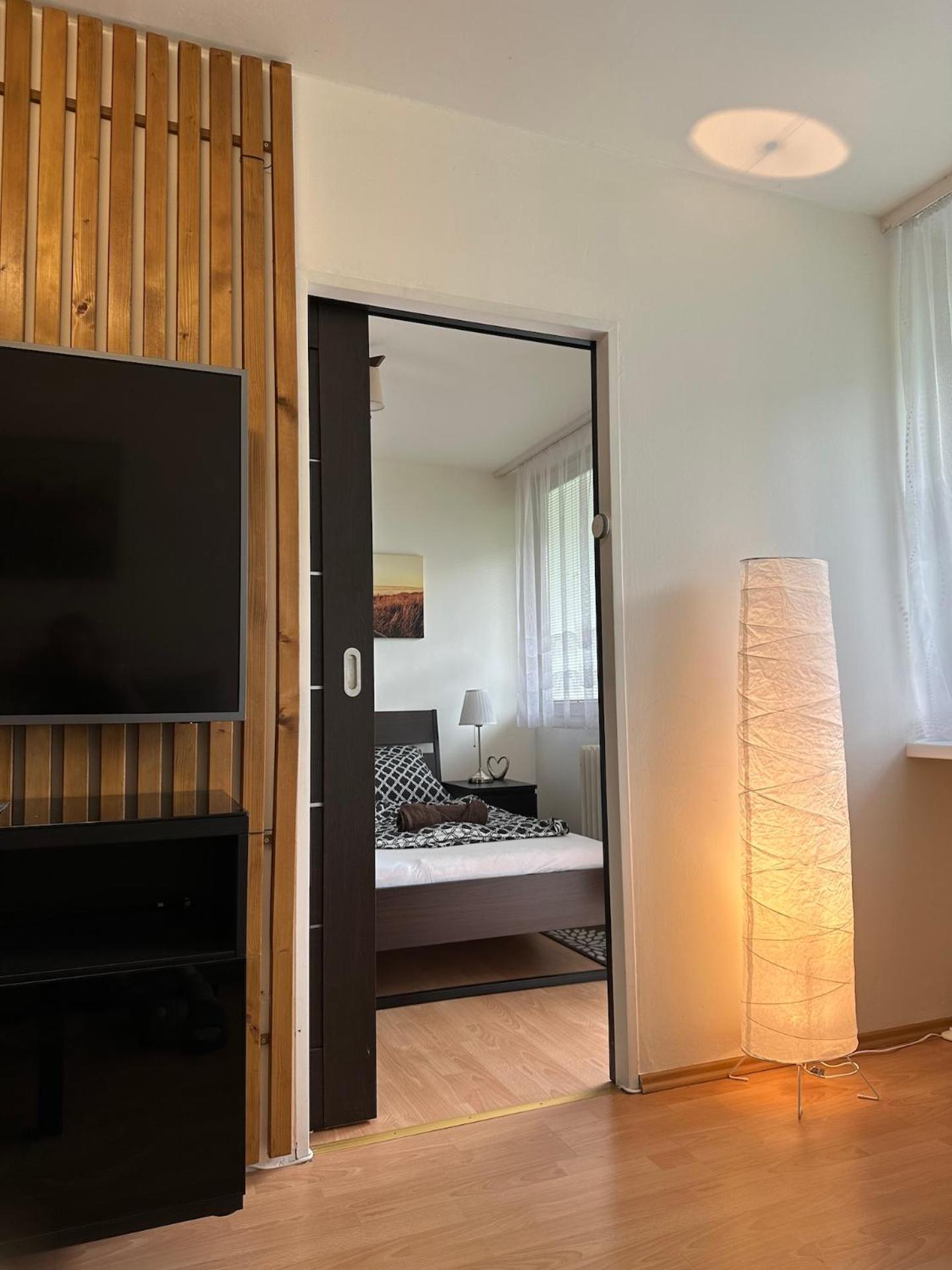 Cozy Near Centre Apartment Prag