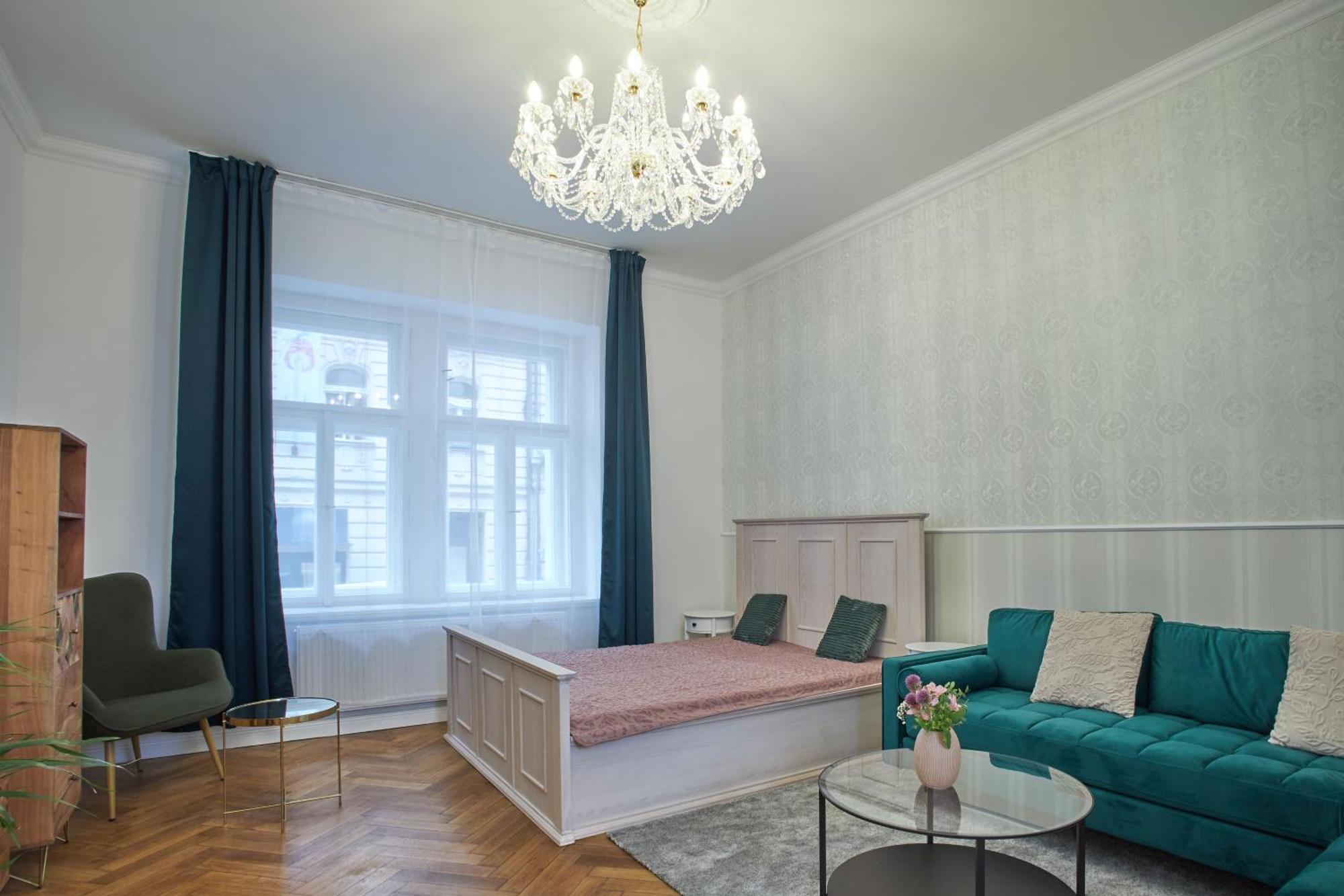 National Theatre Elegance Aparthotel Praha