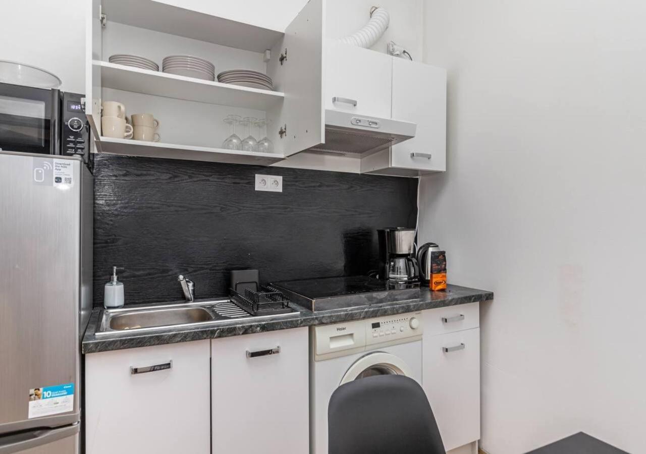 Elegance Apartment *
