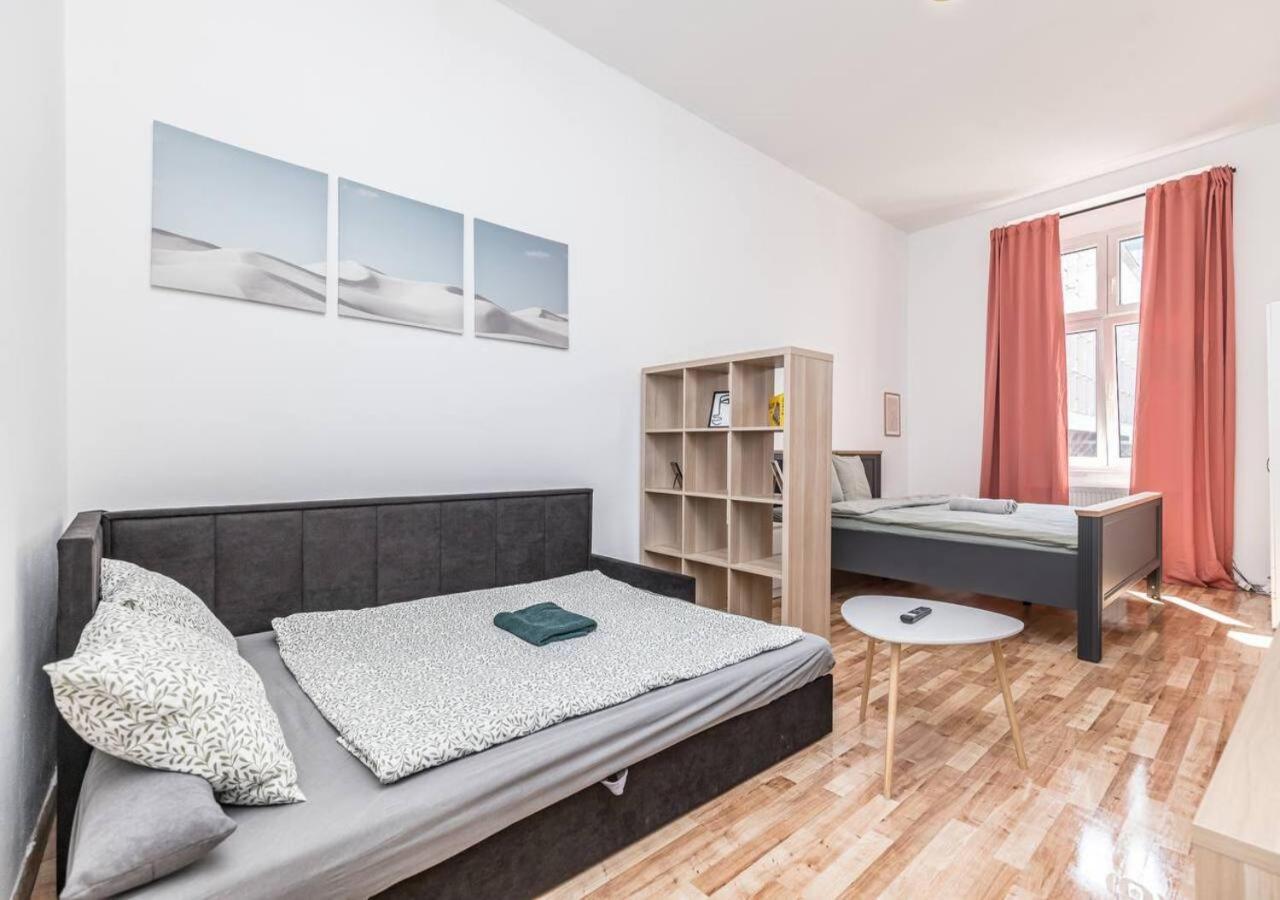 Elegance Apartment