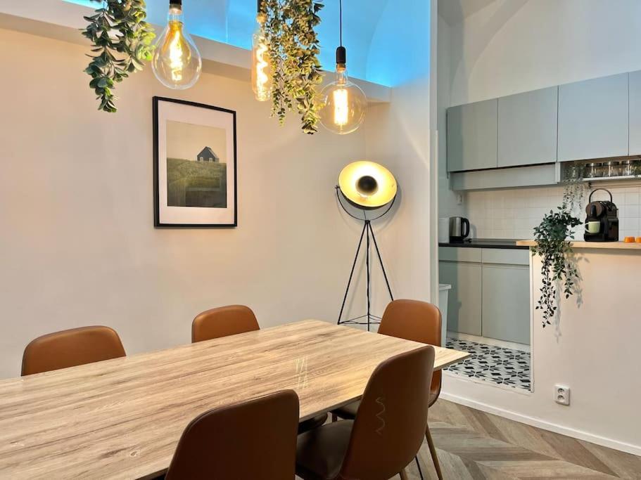 Apartment Beautiful New Town Prague