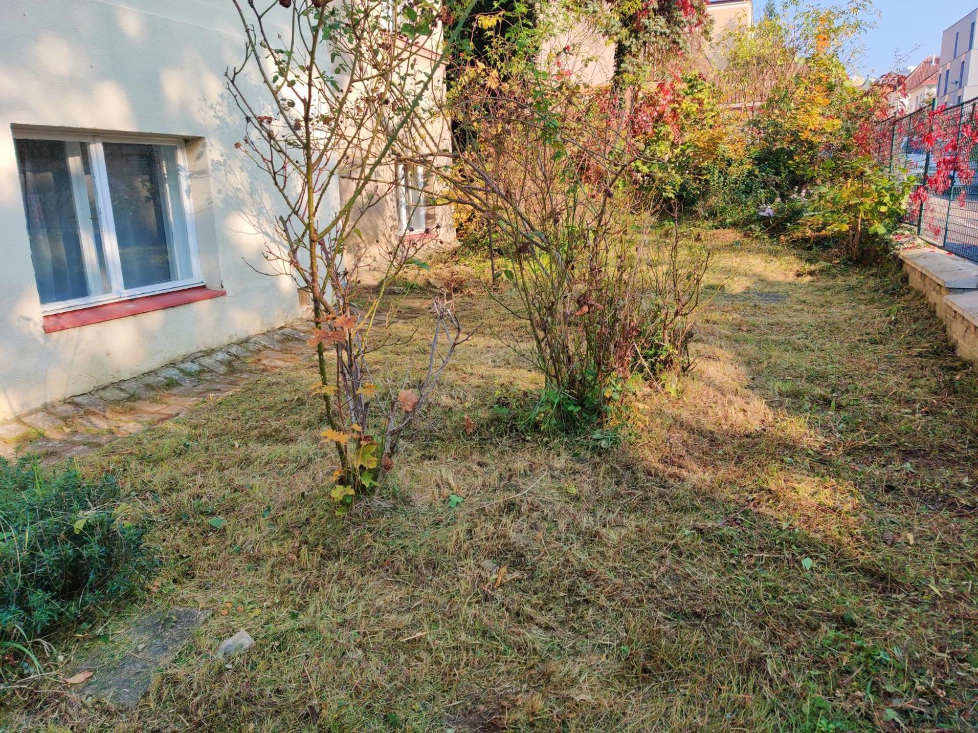 In House With Private Parking And Garden Guest house Prague
