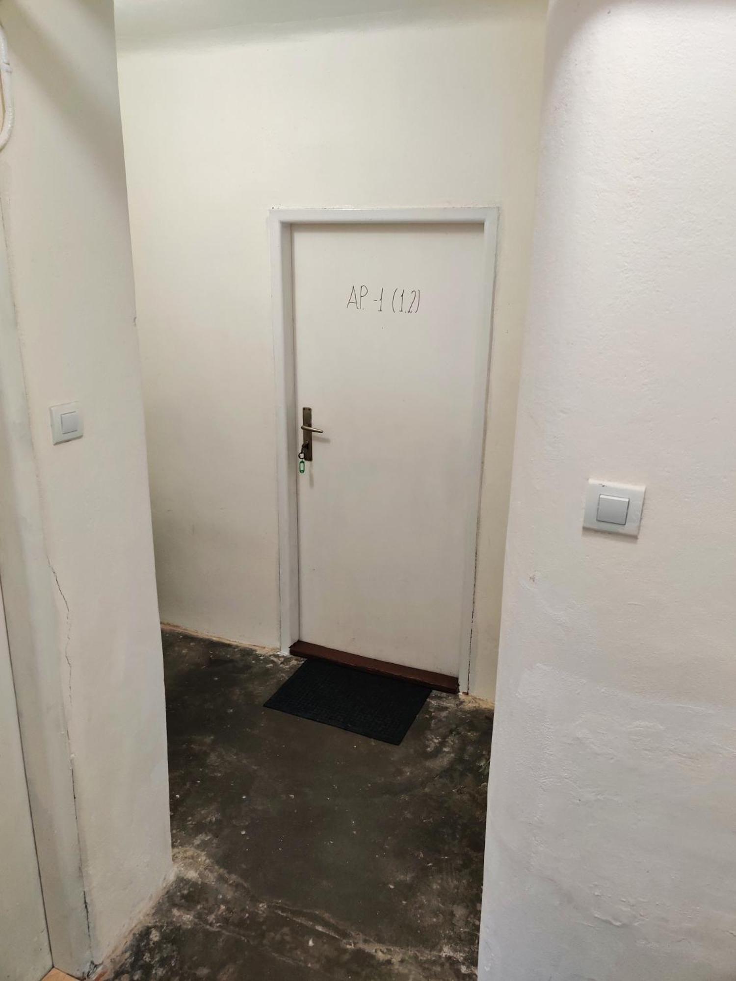 Guest house In House With Private Parking And Garden
