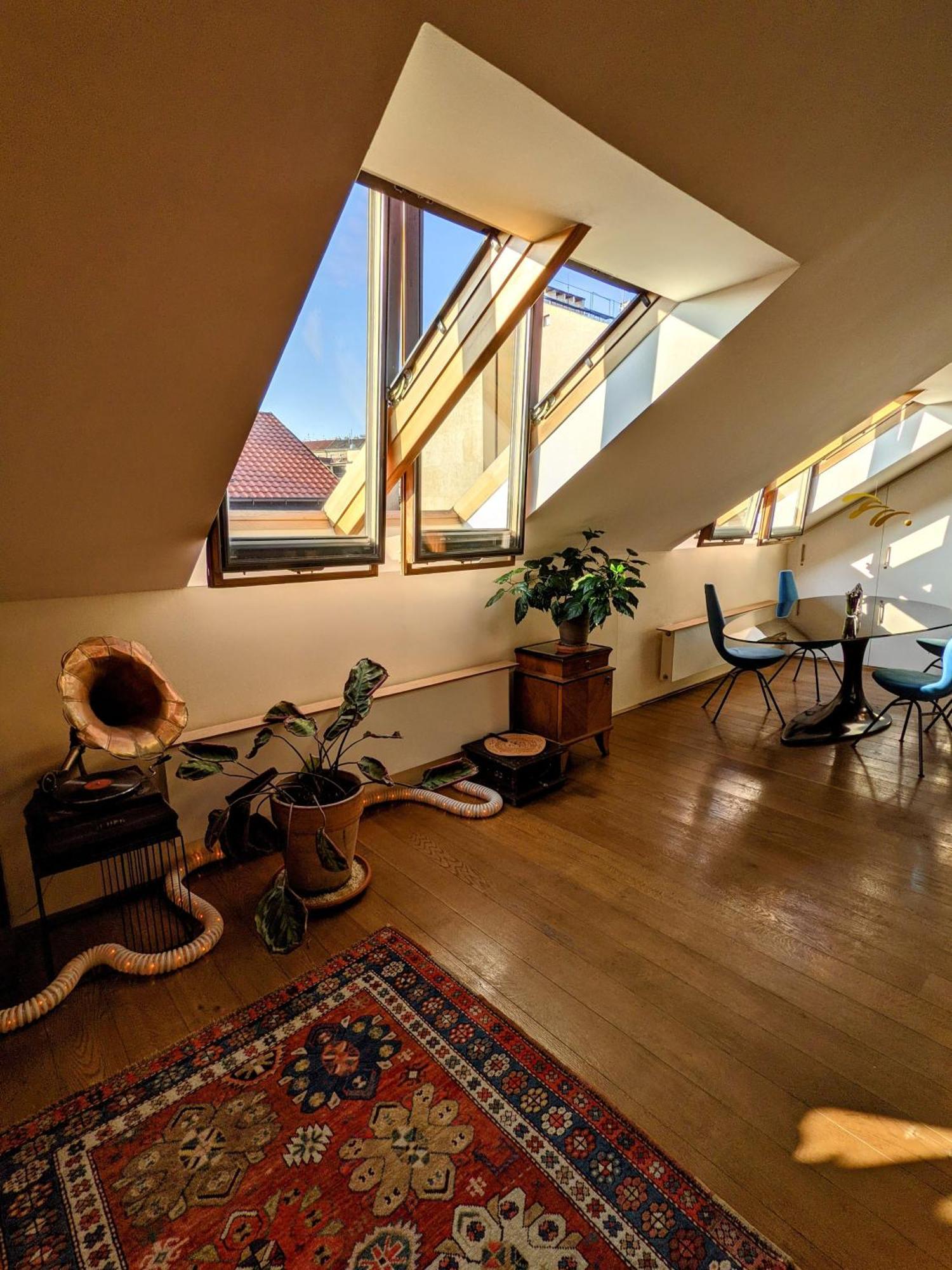 Gæstehus Guestrooms, Rooftop With Garden, Spacious Living Room, Character And Fireplace *