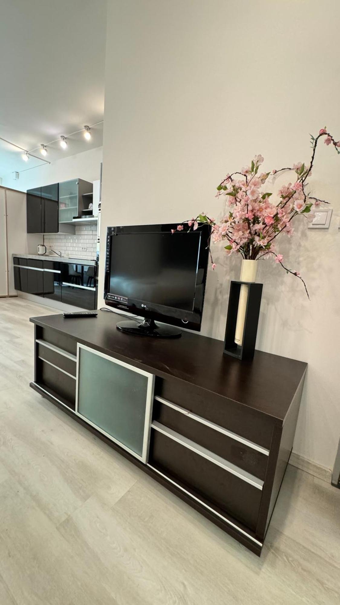 Apartment Jeseniova *