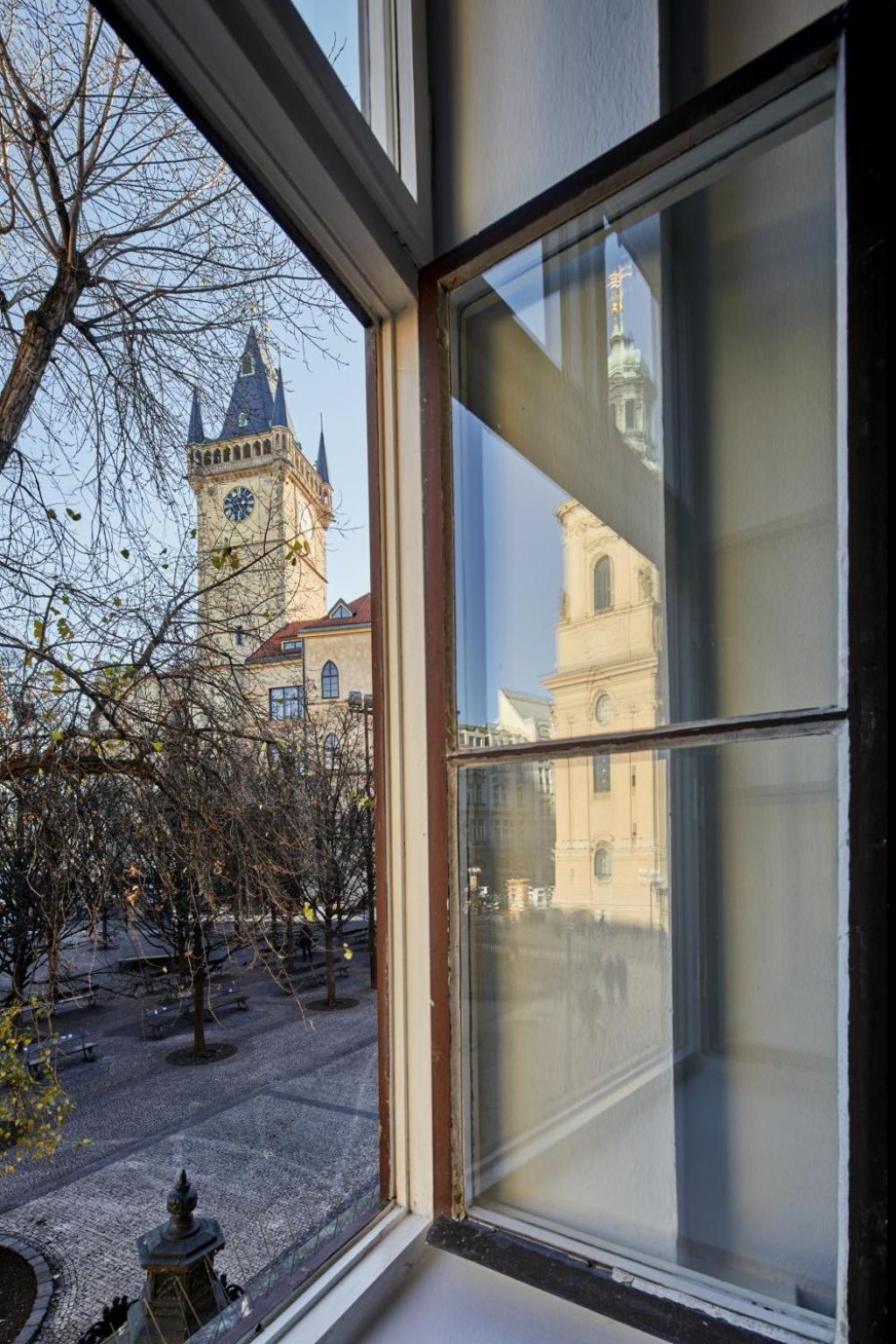Apartment Days - Old Town Square