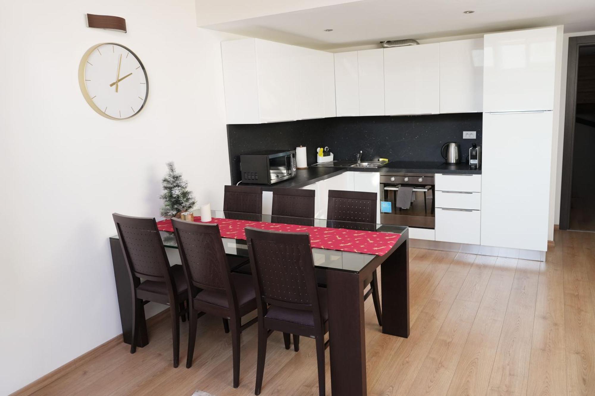 Apartment Riverside Palace *
