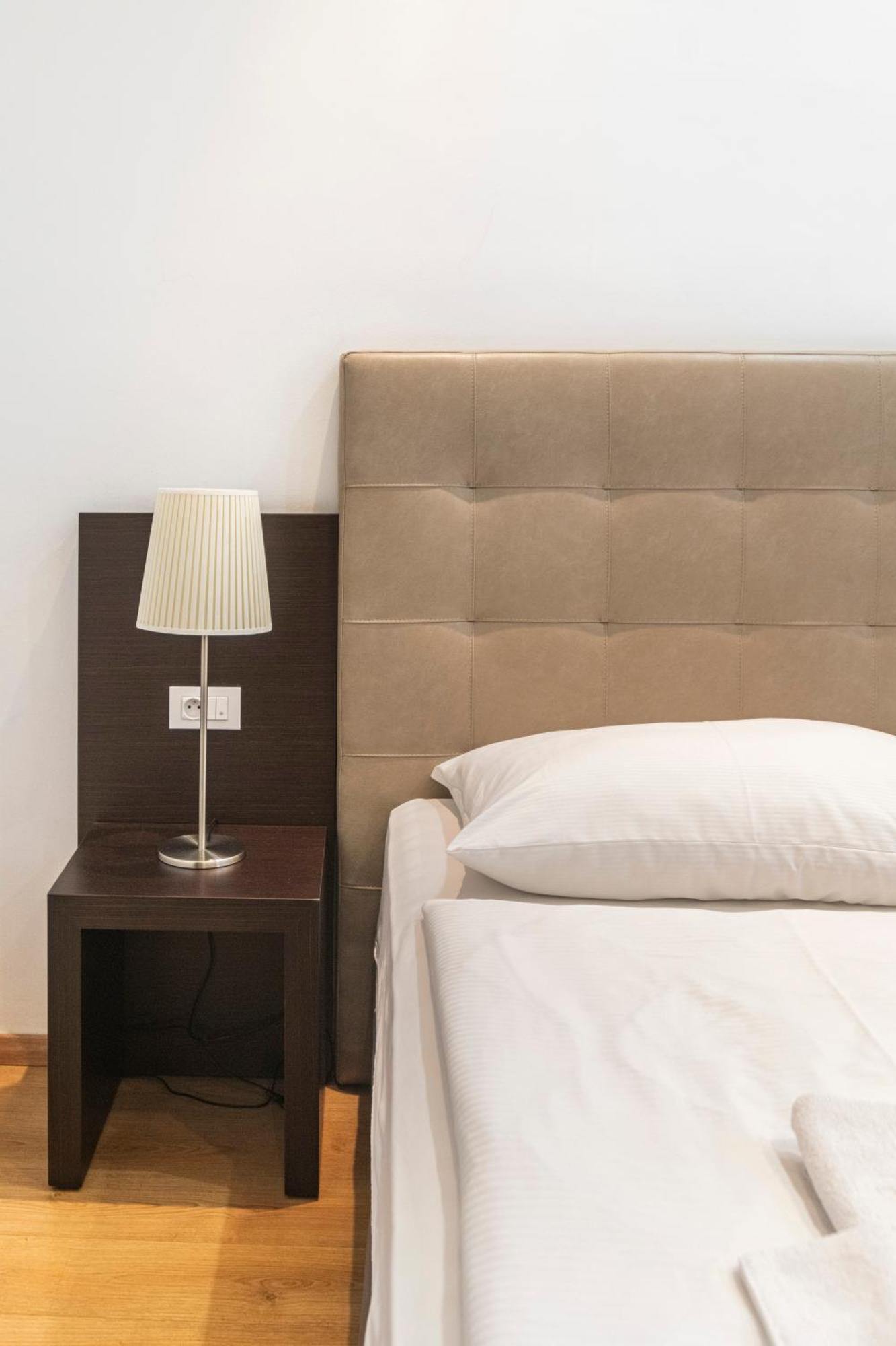 Apartment Riverside Palace Prag