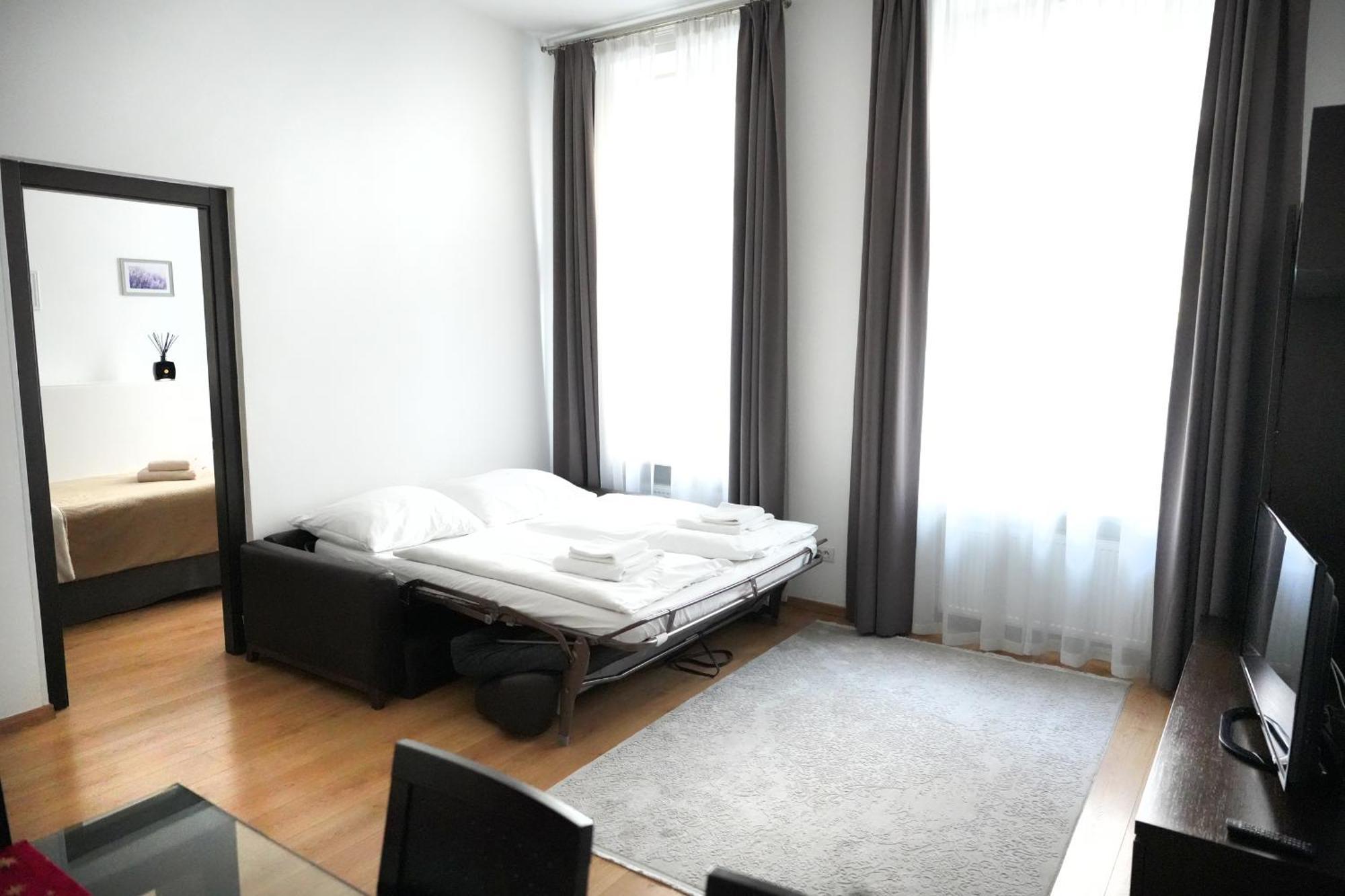 Apartment Riverside Palace *