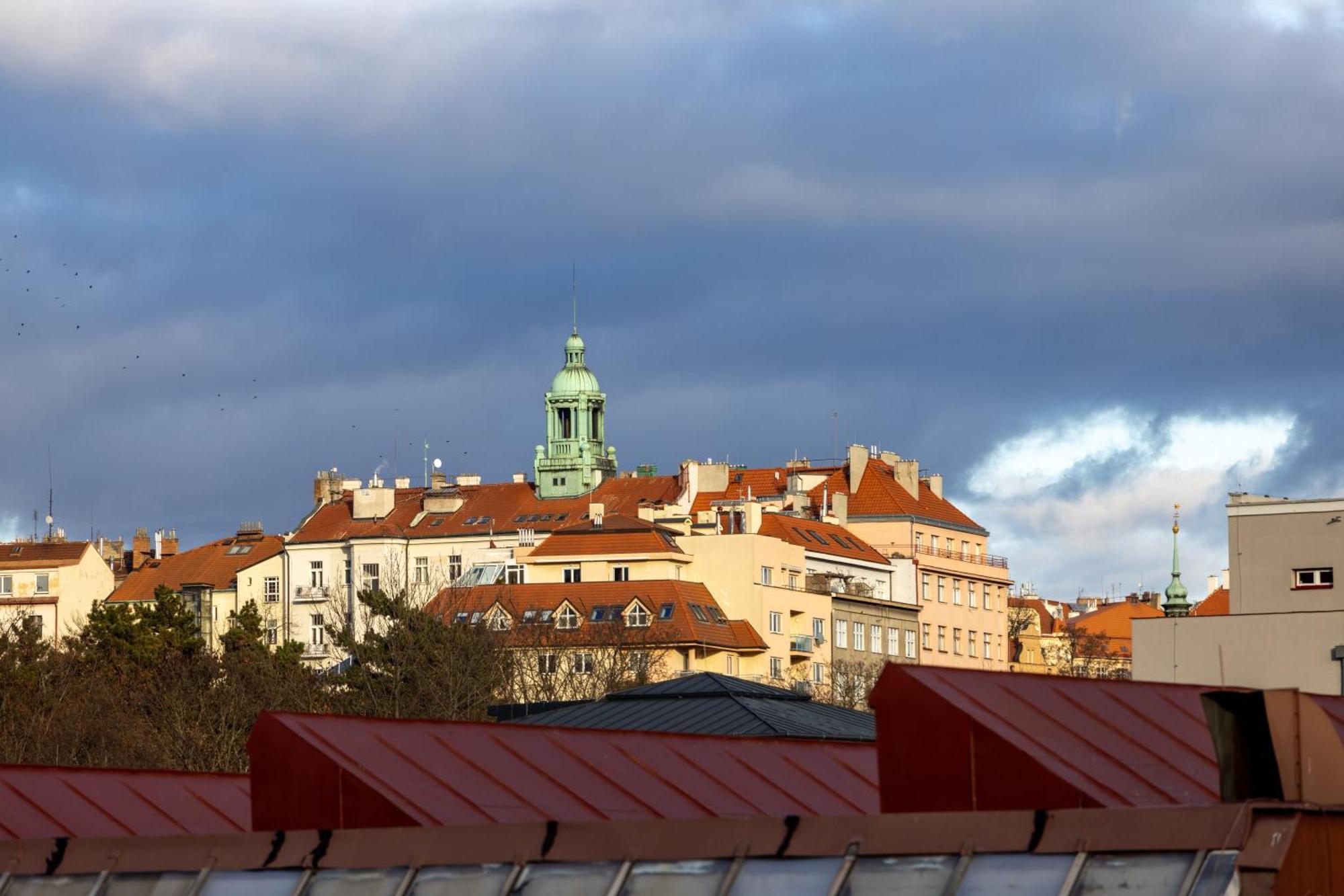 2 * Prag
