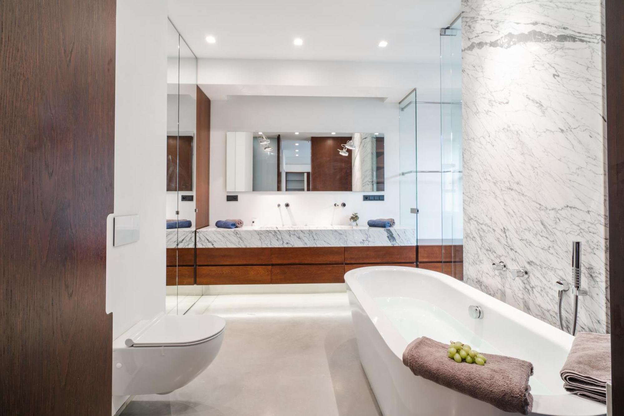 The Grand Krocinova Loft - Golden Bond Retreat Lejlighed *