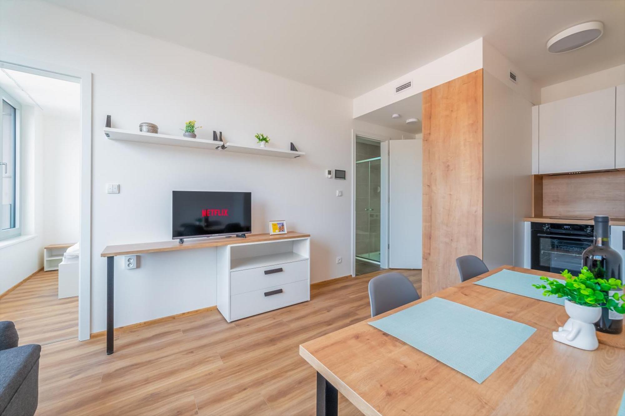 Mymozart By Rentez Apartment Prag