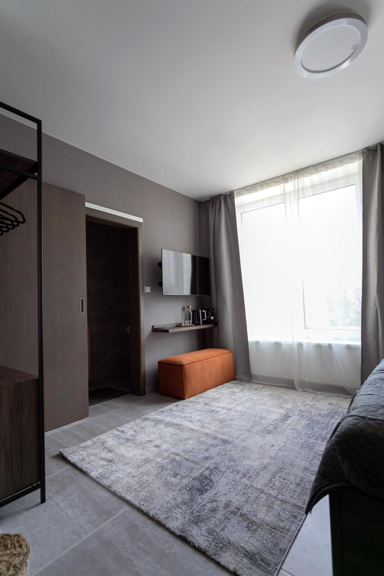 Luong Europe Prag