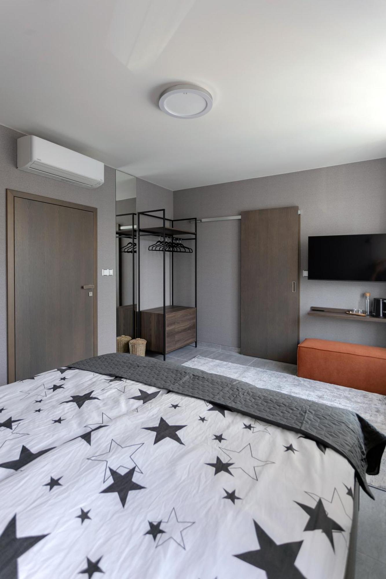 Luong Europe Prag
