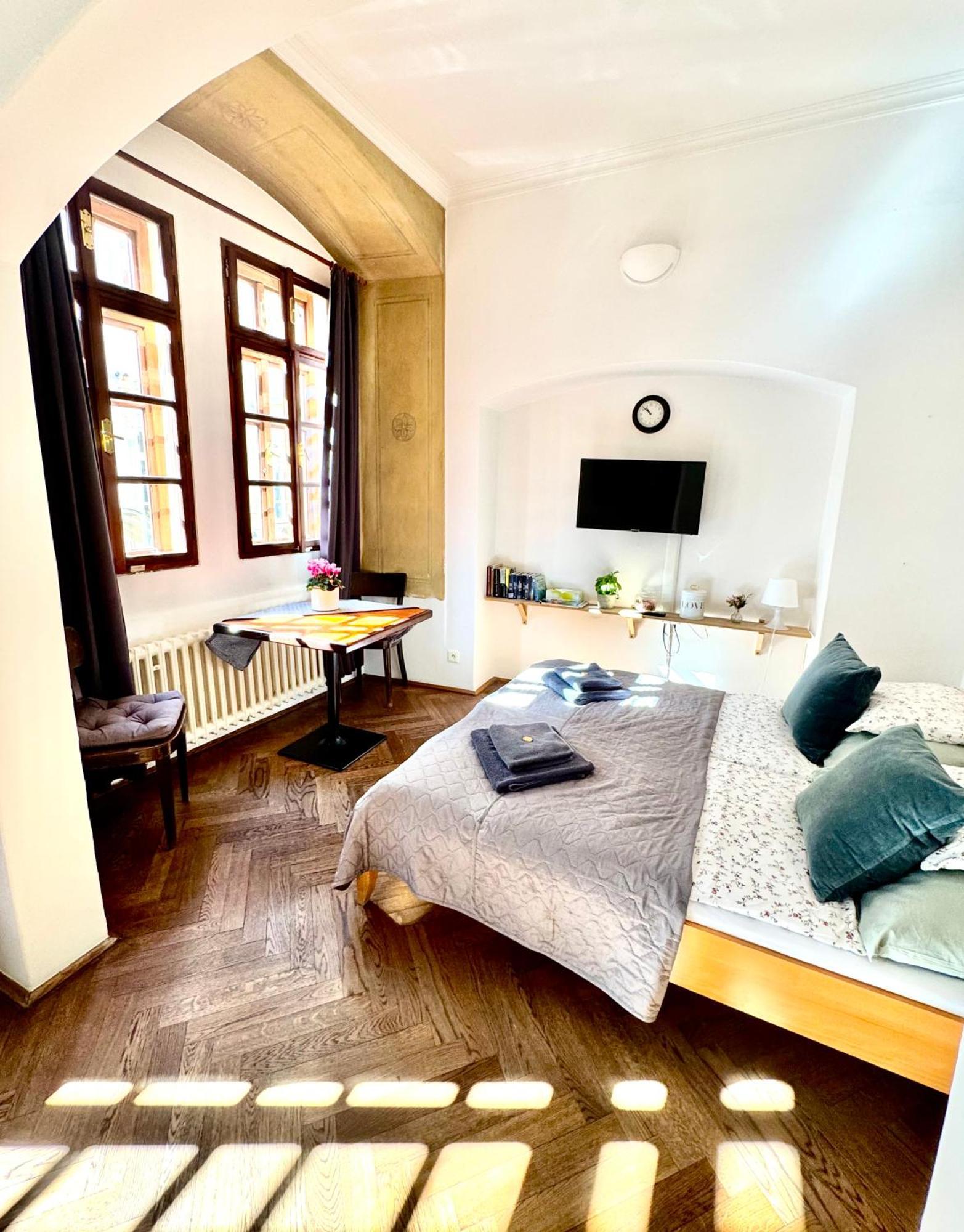 Lägenhet Nerudova 36 Prag