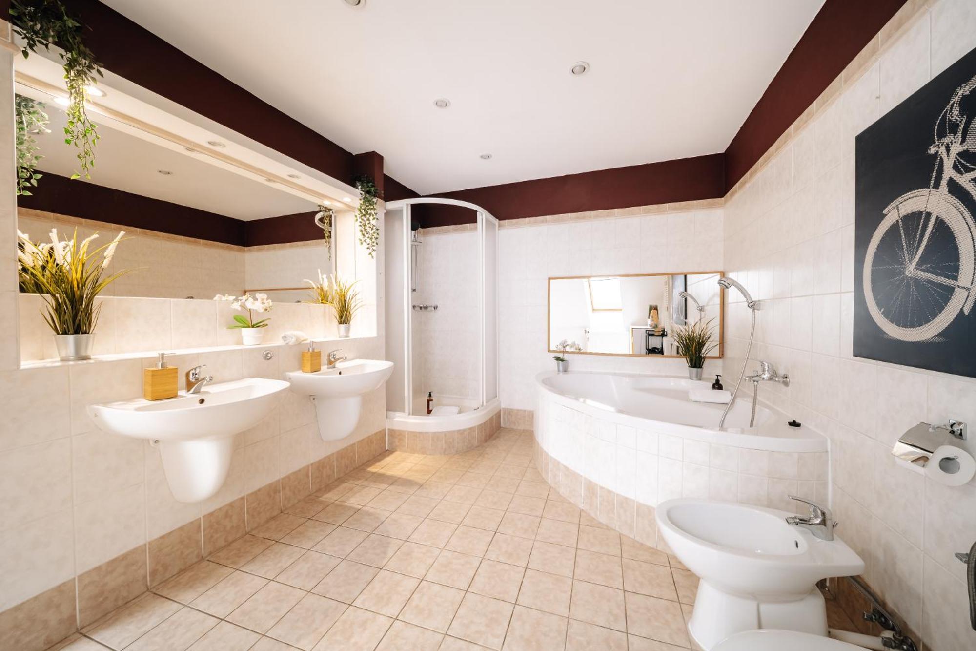 5bd Duplex - Billiard - Cinema - *