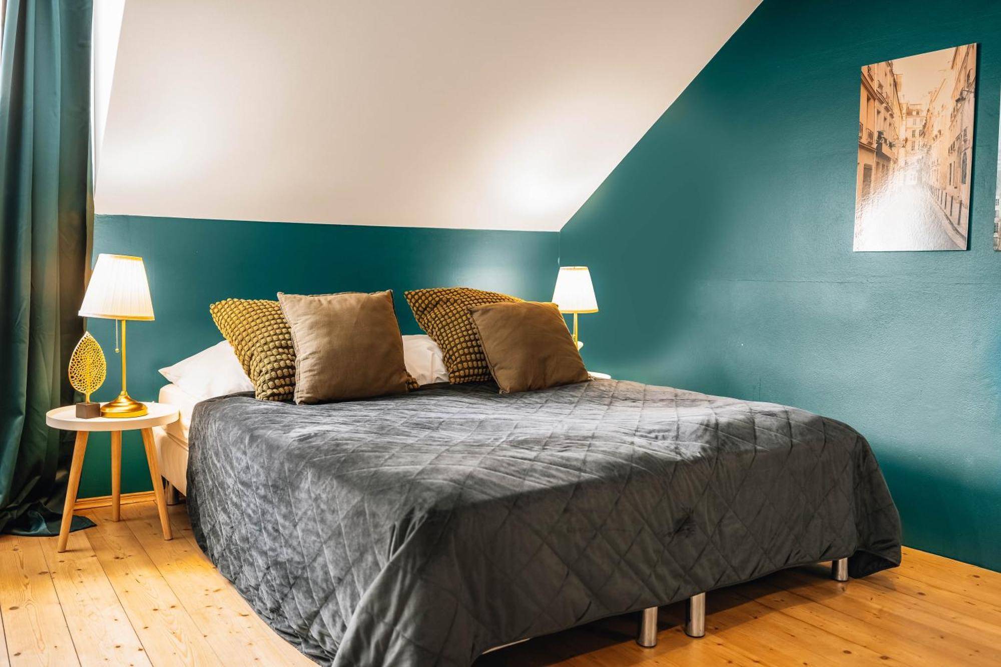 Exclusive 2 Floor Design Apartment