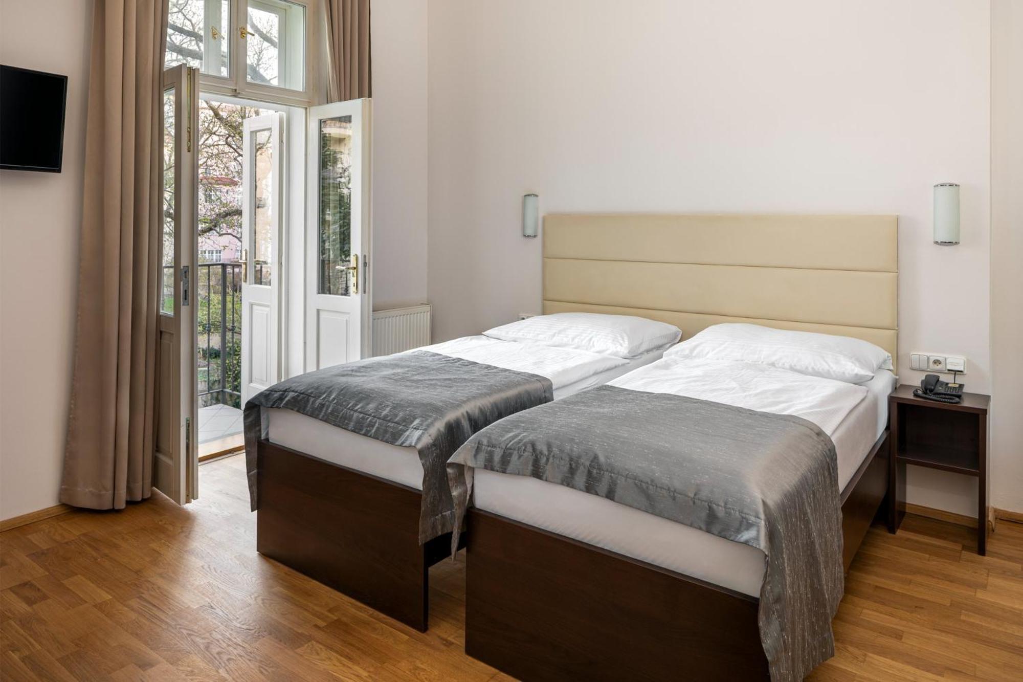 Hotell Unique Prag