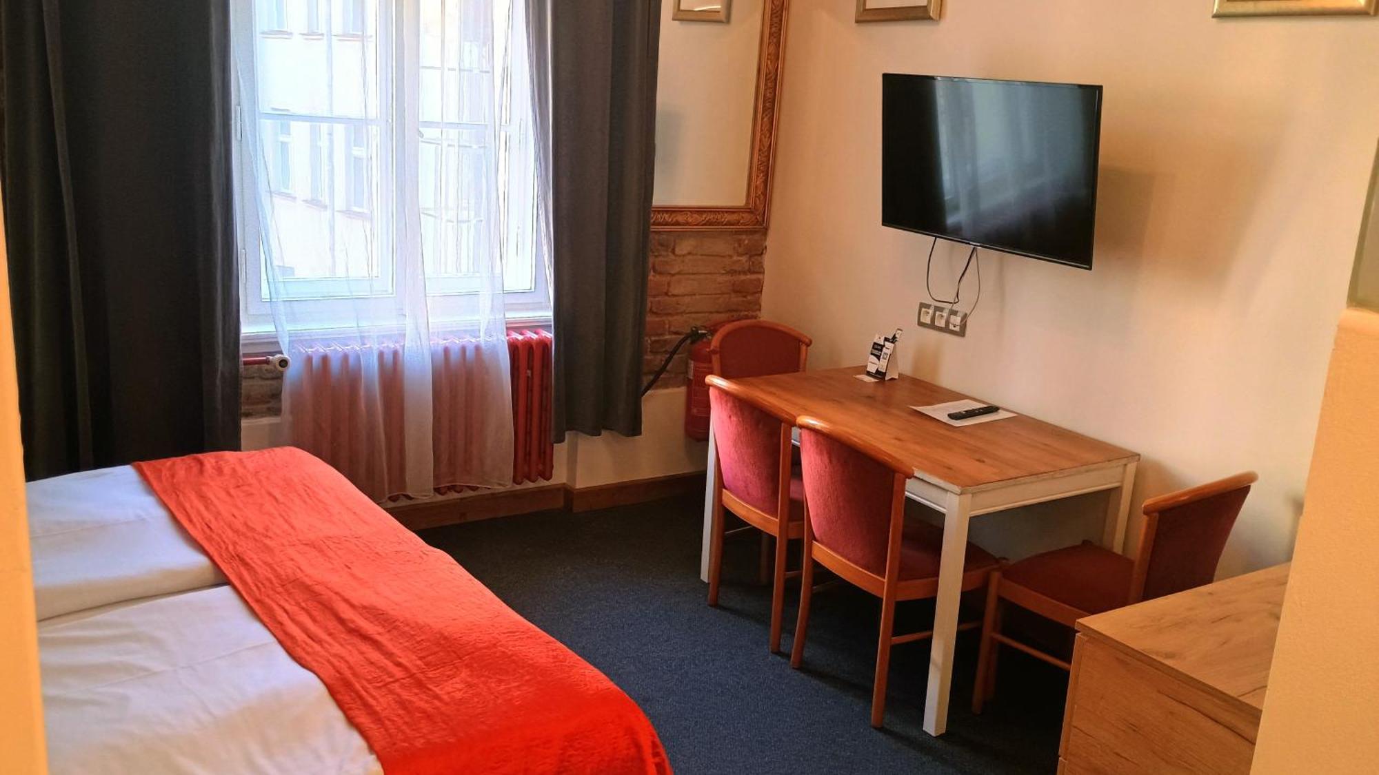 S42 Apartment