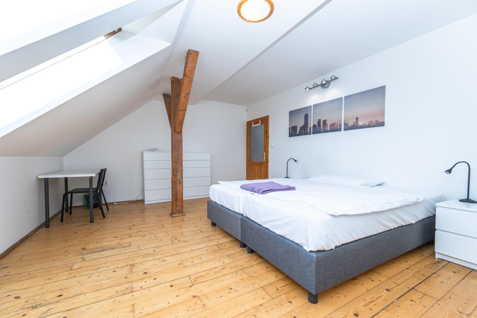 Apartment Slavikova Prag