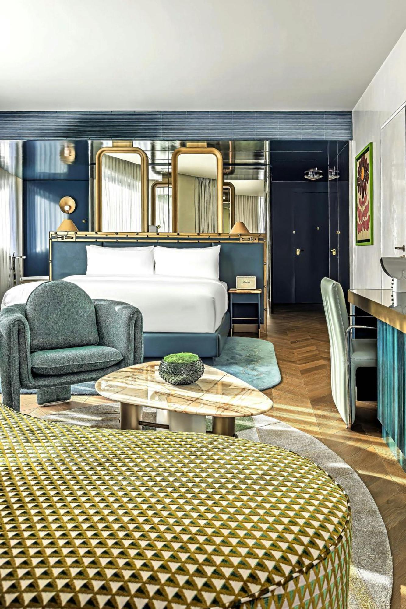 Hotell W