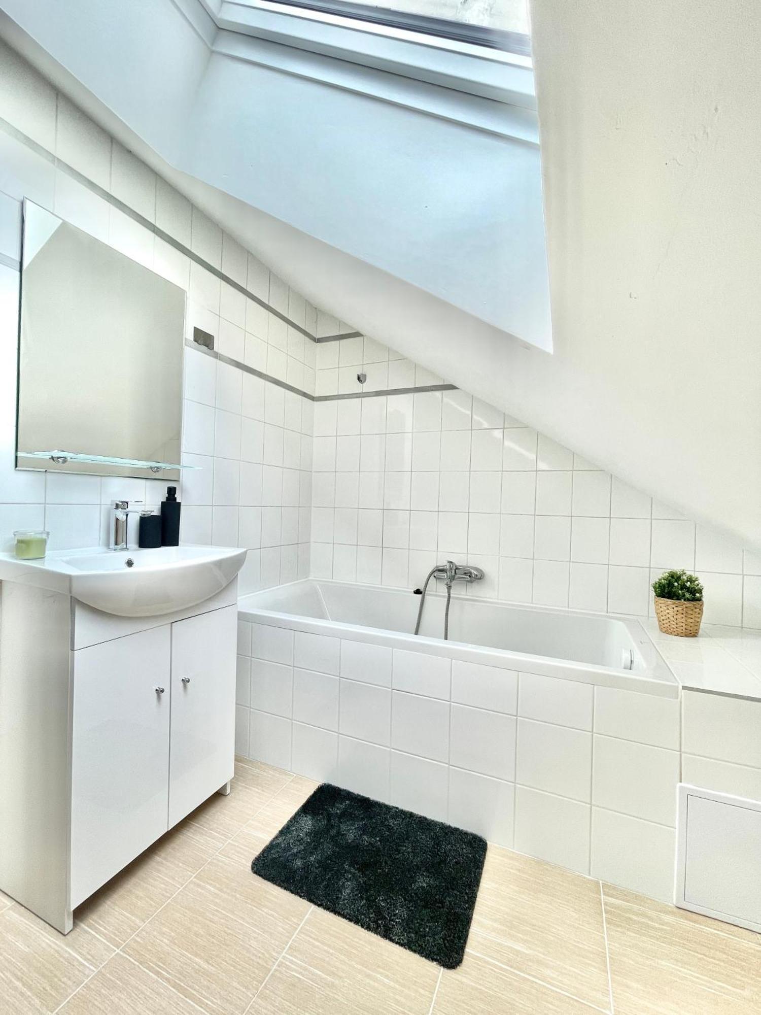 Cozy Near * Prague