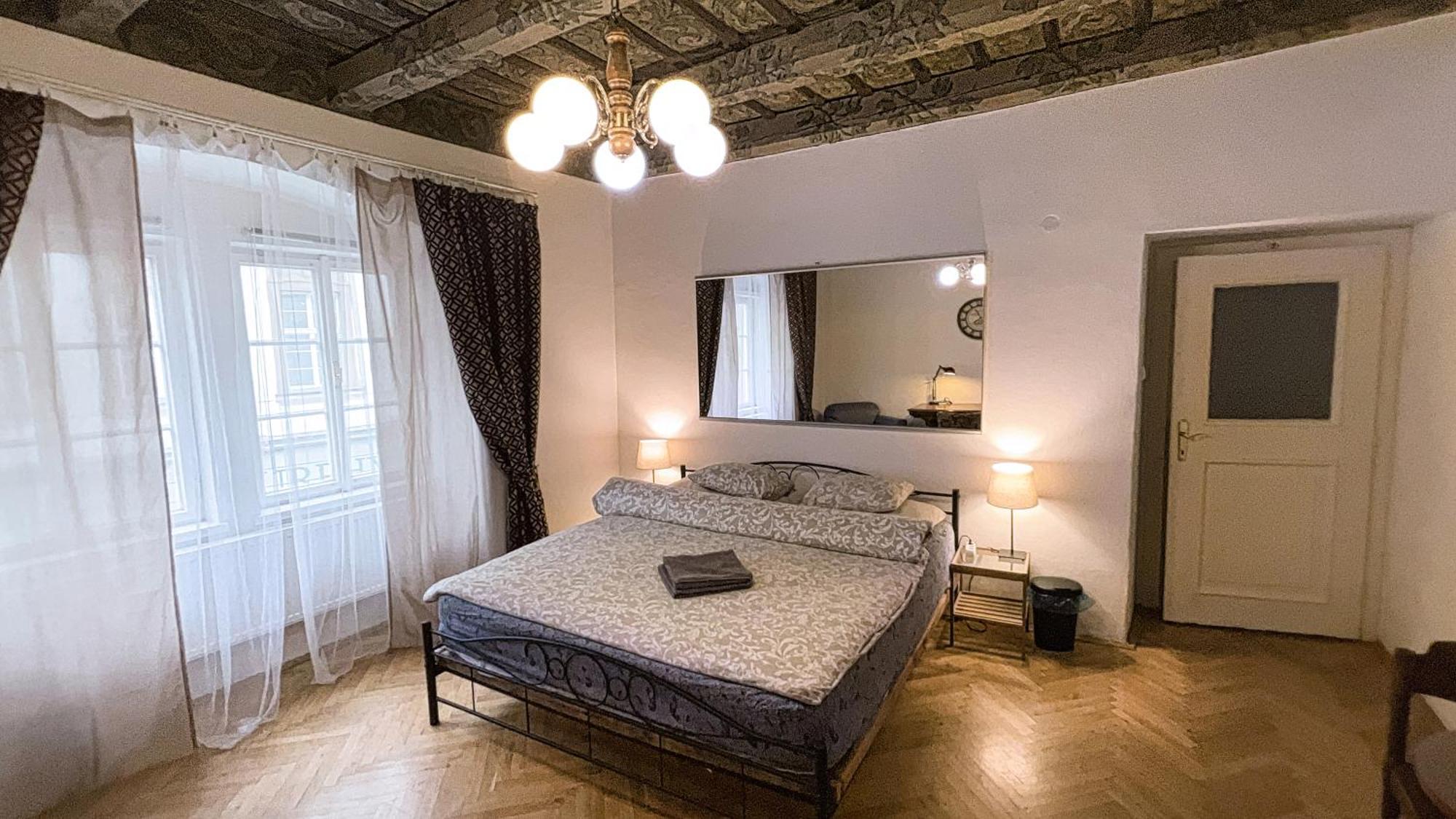 Apartment At The Blue Lion & Parking Assistance Prague