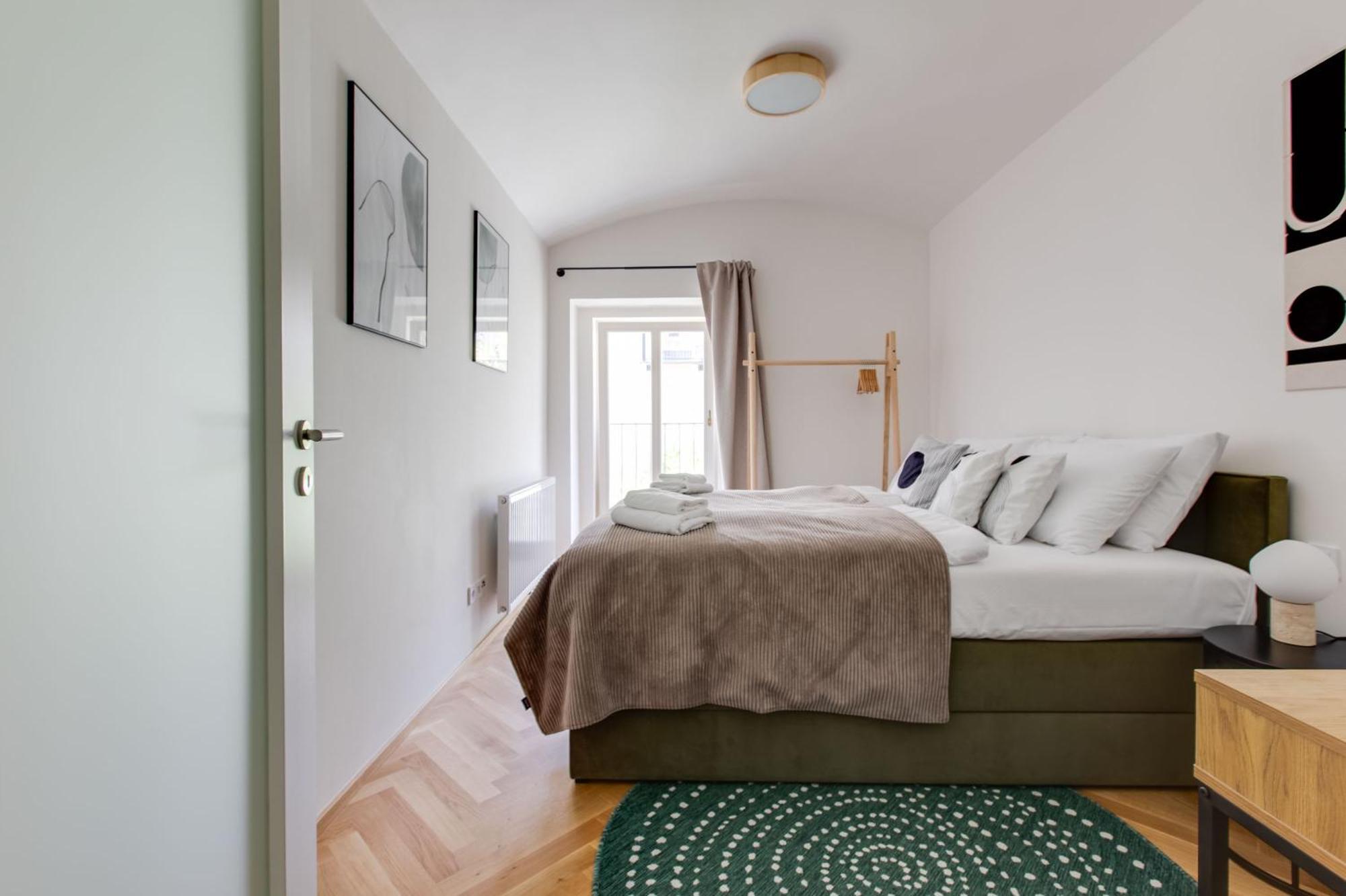 Visit Oomph Apartment *