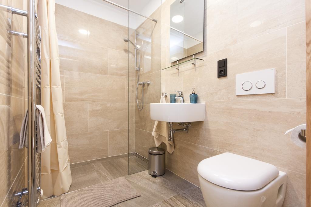 Manesova Astra Apartment